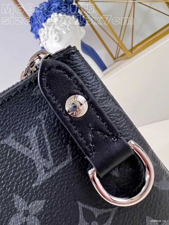 WIS TRIO MESSENGER VUITTON LOUIS 0711